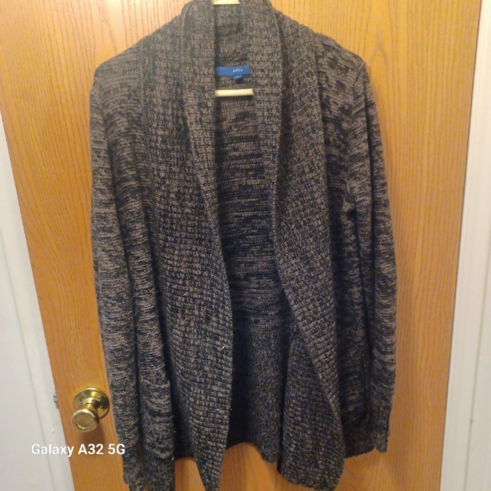 Sweater shawl Apt. 9 brown&black